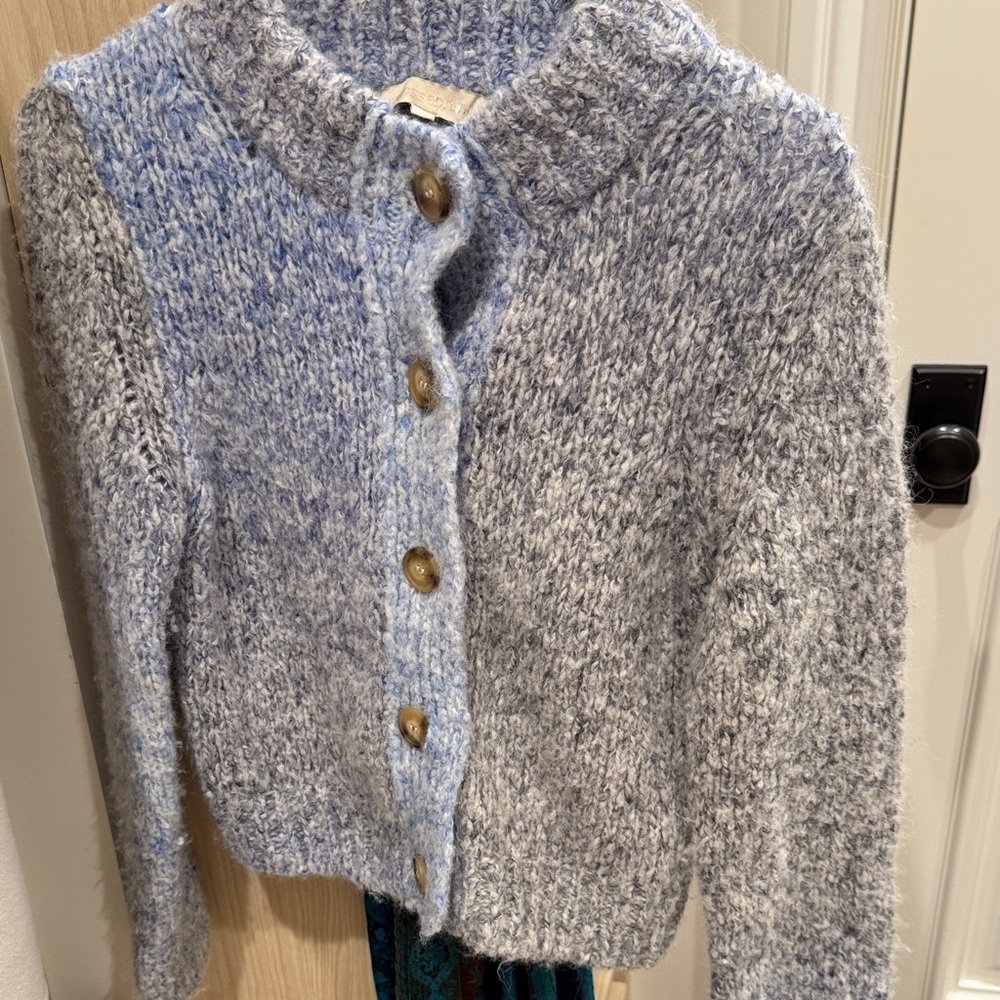 Vanessa Bruno Cozy Blue and Gray Women's Sweater